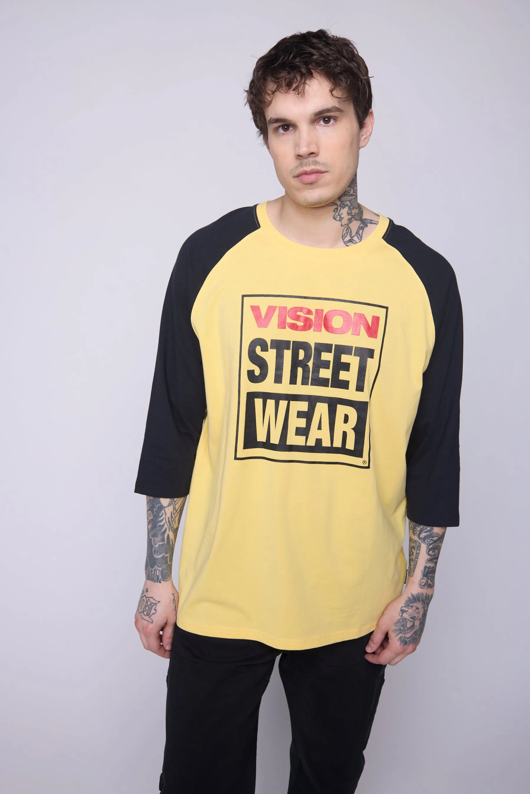 3/4 Raglan Sleeve Box Logo Print - Butter