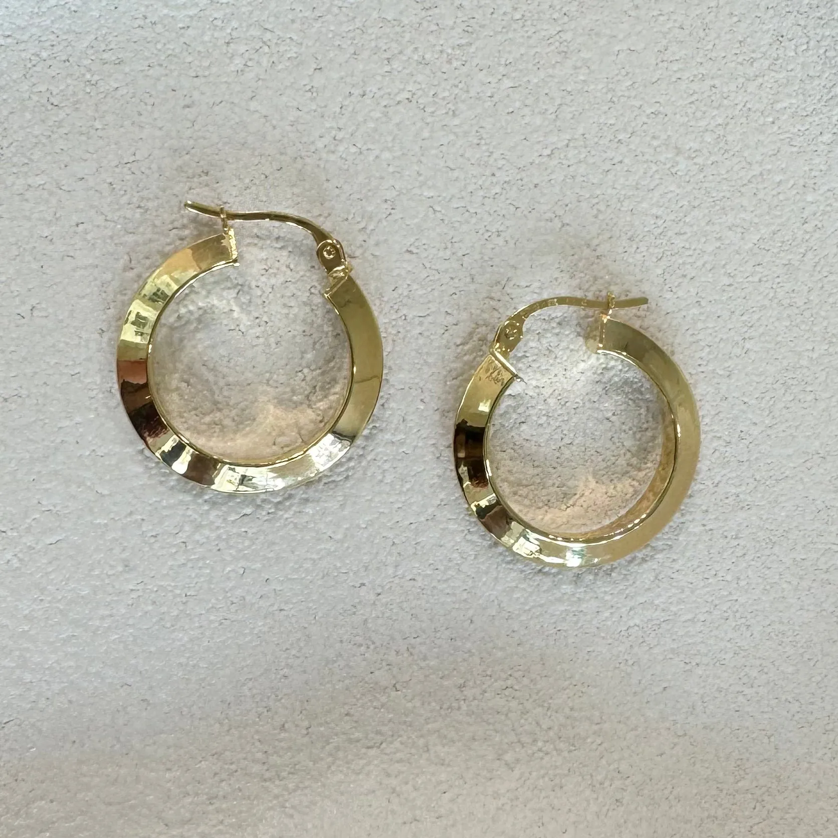 9ct Yellow Gold Knife-Edge Hoop Earrings