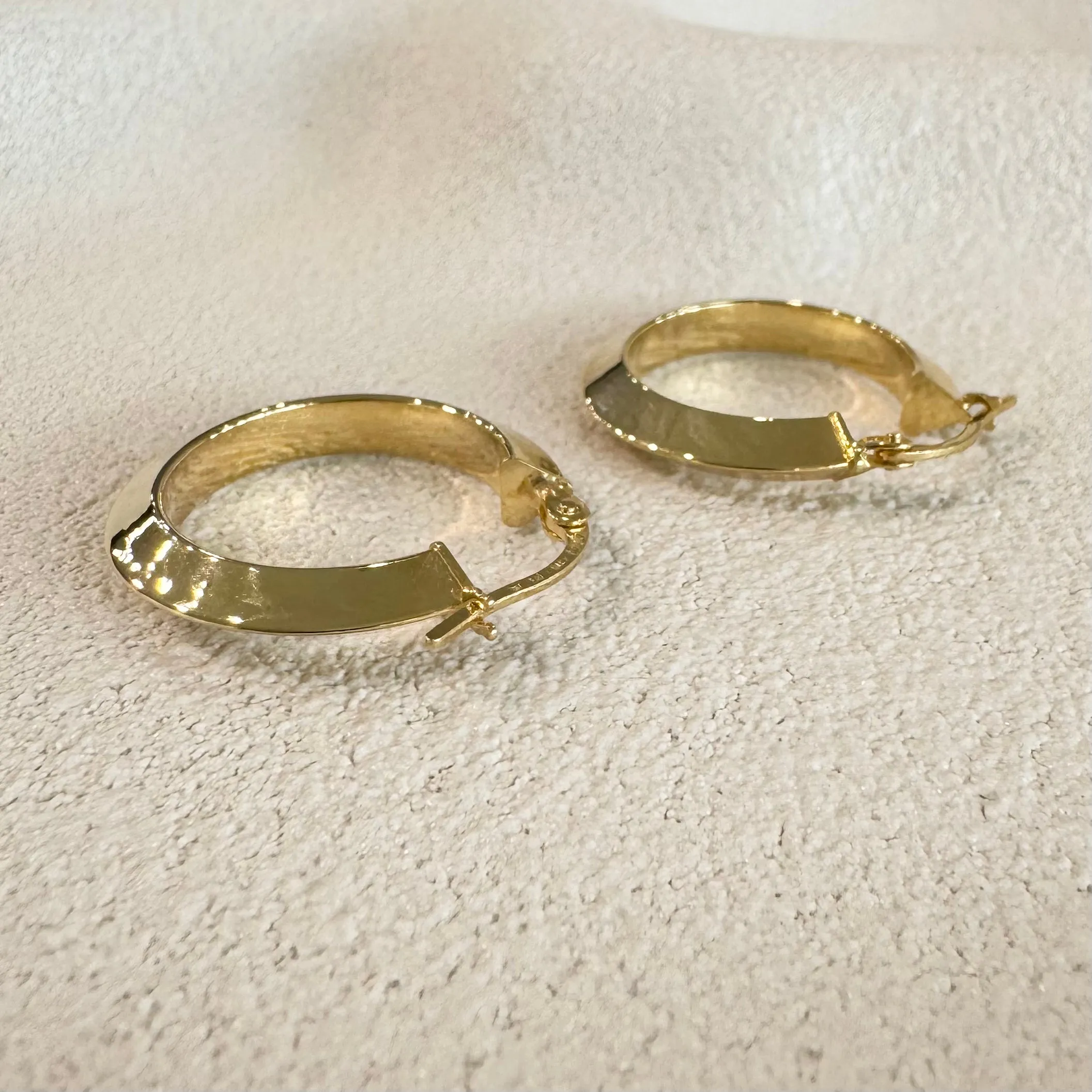 9ct Yellow Gold Knife-Edge Hoop Earrings