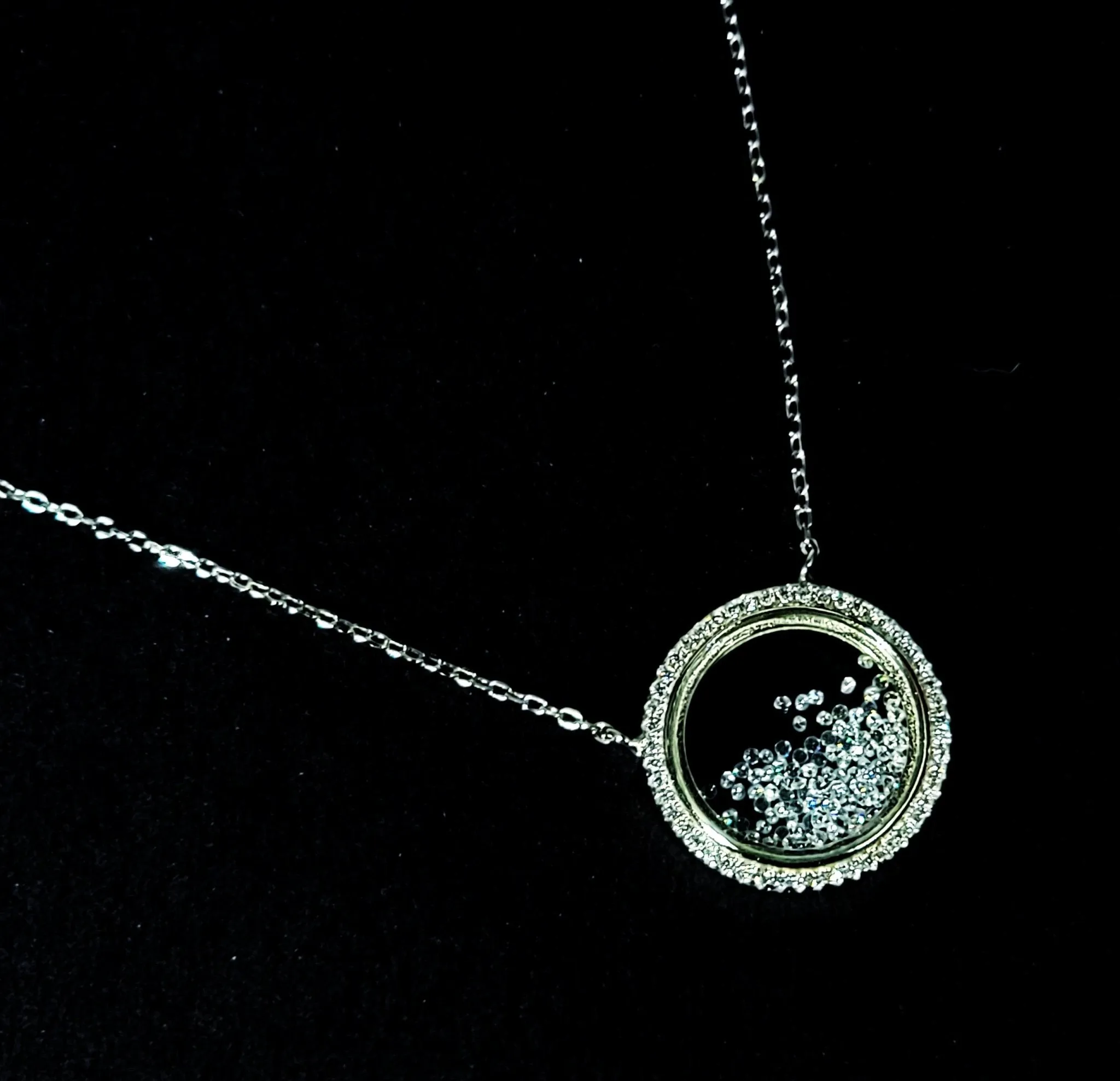 Floating Crystals Necklace