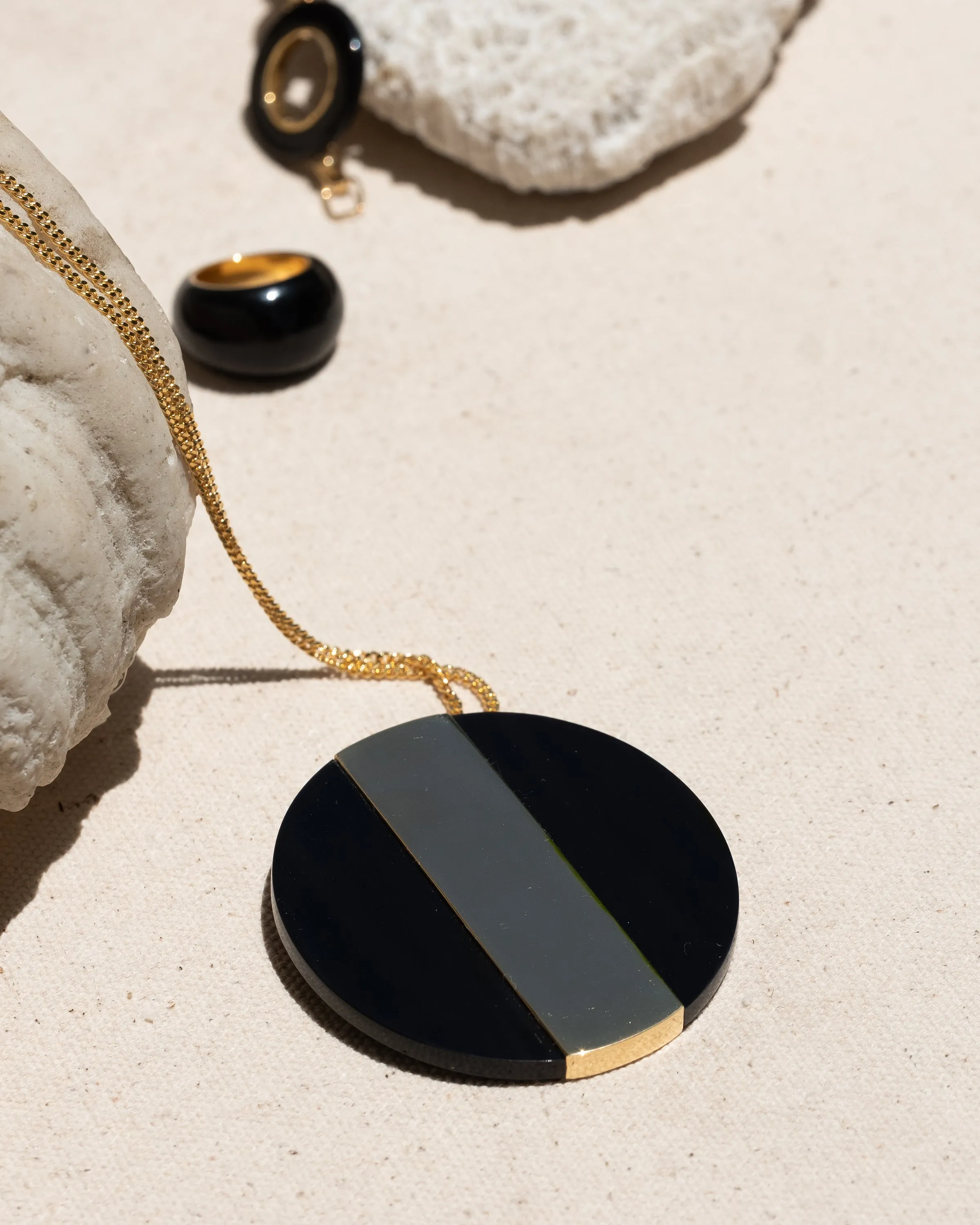 Gold-Vermeil natural black ring / MOON