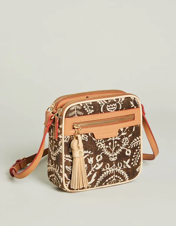 Haven Crossbody 1859 Lighthouse Spartina