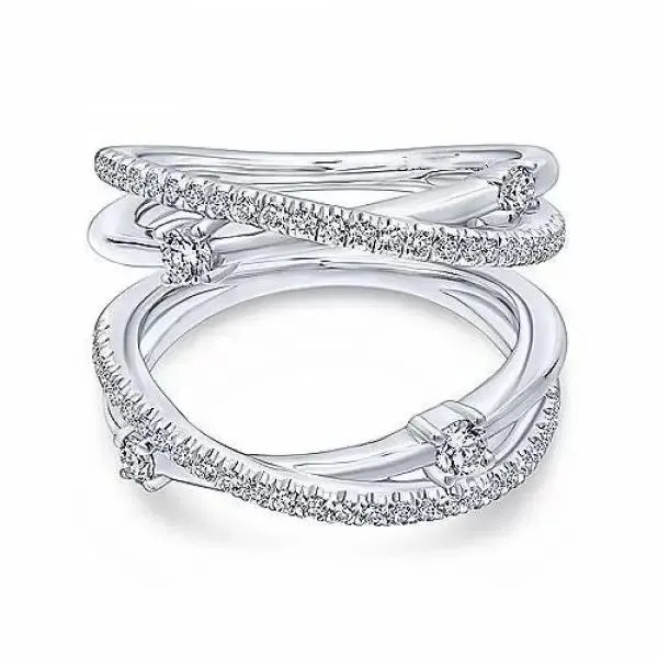 Round Cut Halo Bridal Set with Matching Band